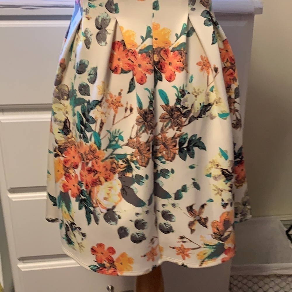 Candies super stretchy floral sleeveless dress - Picture 8 of 14